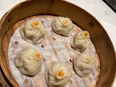 蟹粉小笼包-绿波廊(豫园店)