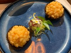 咸蛋黄鲜虾球-荟廷·晶萃(陆家嘴尚悦湾店)