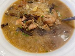 小鸡炖棒蘑-长城东北菜(新港西路店)