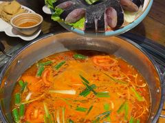-亮欢寨酸汤鱼(沙冲路店)
