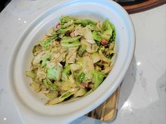 -峨嵋小镇·川菜(勒泰中心店)