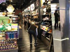 -酷乐潮玩(金桥国际店)