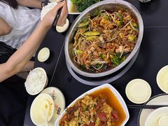 -周良天山牛杂城(天山路总店)