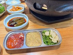 -汉城烤肉(华山路店)
