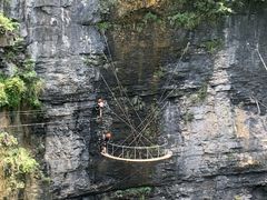 -贵阳猴耳天坑·极限酷玩公园