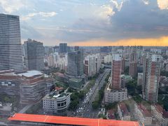 -上海龙之梦万丽酒店