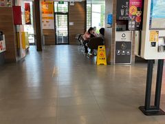 大堂-麦当劳(新新大道岗丰店)