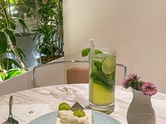 -théATRE 茶聚场(王府中環店)