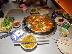 -吃城都·鱼蛙火锅(西玉龙街店)