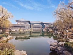 -鹦鹉寺公园