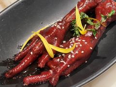 吮指鸡爪-桂满陇天书(南京德基旗舰店)