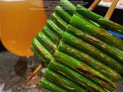 烤蒜薹-小隐·精酿小酒馆(荣广店)