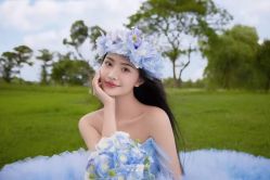 -喜爱高定婚纱摄影