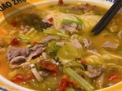 -粉小主·贵州酸汤牛肉粉(南京仙林金鹰店)