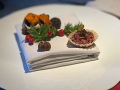 -弦月窗LUNETTE BY AMANDA(复兴路店)