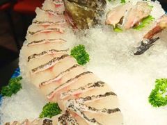 -鲜入唯煮·港式海鲜牛肉火锅(金宝街店)