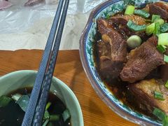 -小辫子羊肉面馆(周东店)