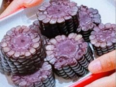 -毛辣果·贵州红酸汤牛肉火锅(西单店)