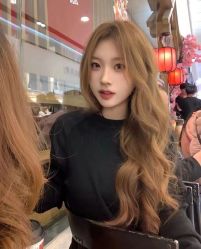-IU潮牌·SALON