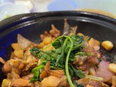 -江南福宴·澳门海鲜.牛肉火锅(汇高栢悦中心店)