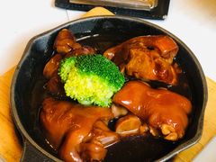 台山猪手煲-鹿港小镇(金虹桥国际中心店)