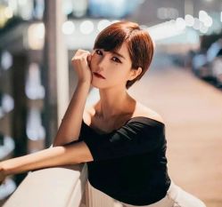 -苑苑发型设计