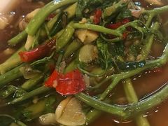蒜头炒含羞草-建兴酒家(素里翁分店)