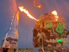 -北戴河碧螺塔海上酒吧公园