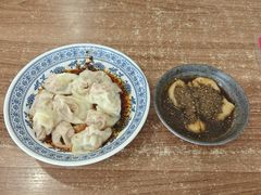 -继红顺河抄手名小吃