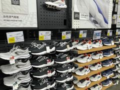 -迪卡侬(南二环店)