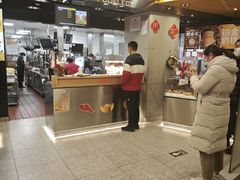 -麦当劳(展览路店)