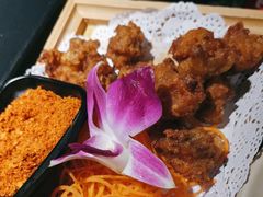 -老牌坊云南鱼豆花火锅(哈西万达店)