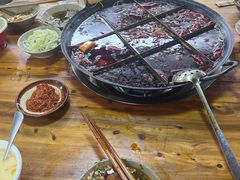 -正南齊北重庆老火锅(光华村直营店)