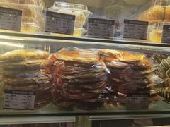 -白玉兰食品甜凤店(合生汇店)