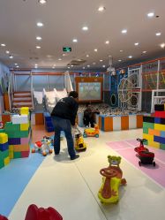 -爱婴室(上海浦建路店)