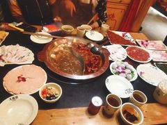 -大龙辣火锅·龙虾·烧烤(湖滨新天地店)