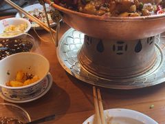 -炉小二铜锅牛蛙•川湘菜(三里屯店)