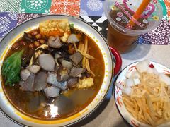 -丽丽三鲜螺蛳粉(田林路店)