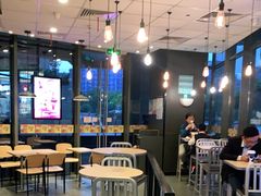 大堂-汉堡王(华润五彩城店)