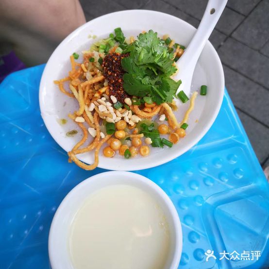 欣竹面馆(面,水饺,油茶)