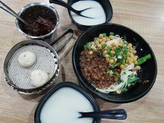豌杂面-吃不亏特色包子(三峡广场店)