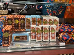 -VENCHI 闻绮(北京国贸商城店)