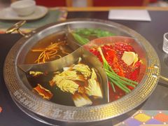 -廖掌柜·重庆鲜货火锅(上海首店)