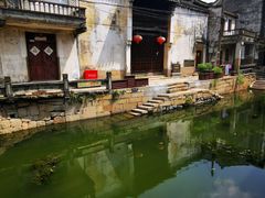 -丝绸小镇荻港古村