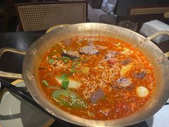 -张翻越·川渝冒菜·武汉黑鸭煲(城北万象城店)