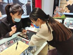 -胖东来生活广场(健康路店)
