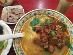 -金杨拉面王小吃面馆·牛三宝面·红烧牛肉粉