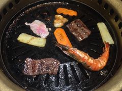 -炼火烤肉店