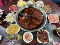 现划鳝鱼-储奇门鳝鱼火锅(总店)