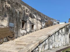 -石炮台公园